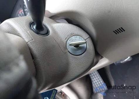 2003 Toyota Corolla Ce z USA, uszkodzony, nr VIN 2T1BR32E63C089429